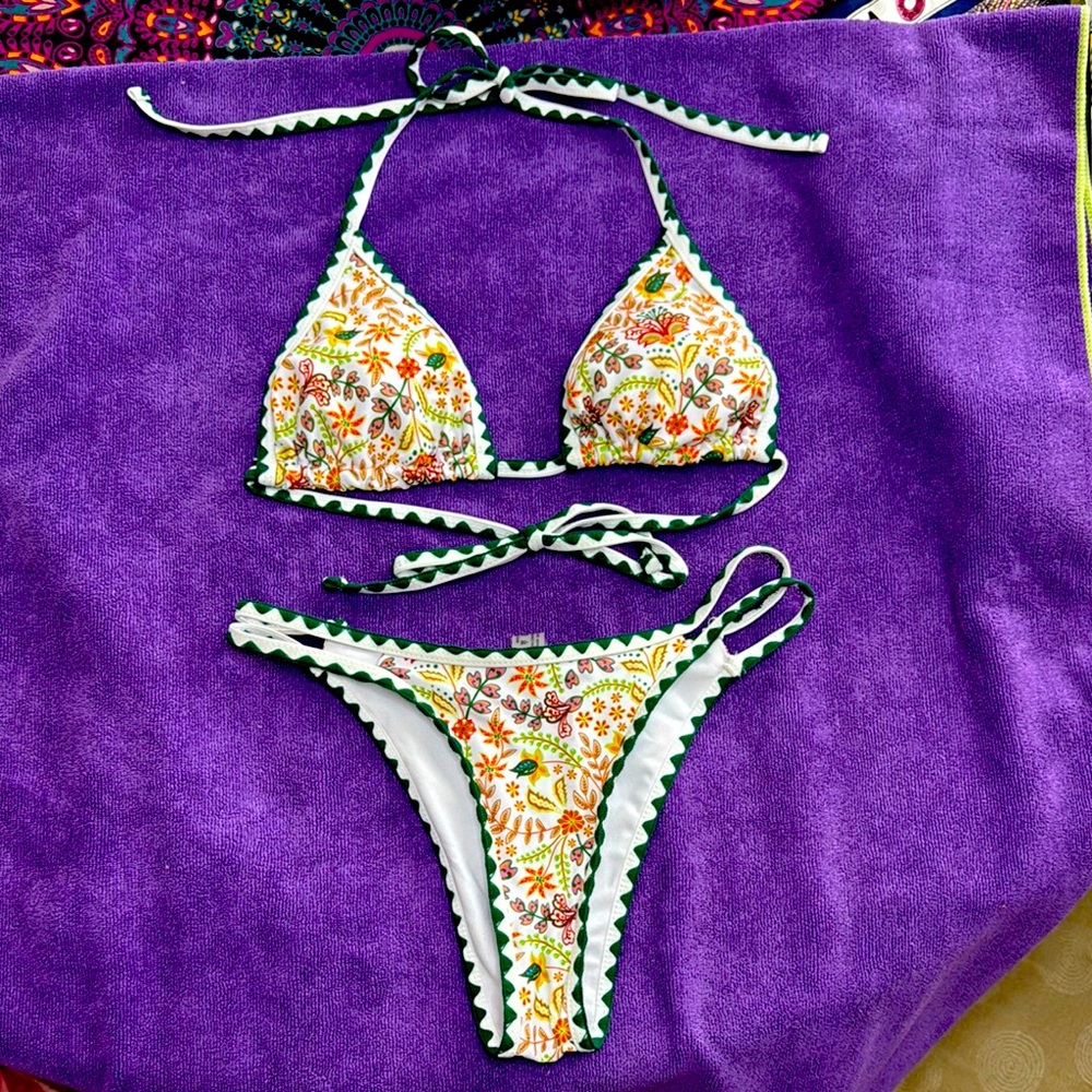 Bikini XS, never worn, NWOT